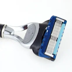 Omega F5206 Rasierer Mit Gillette® Fusion Klinge -Hautpflege Duft Angebote Store omega f5206 rasierer mit gillette fusion klinge3